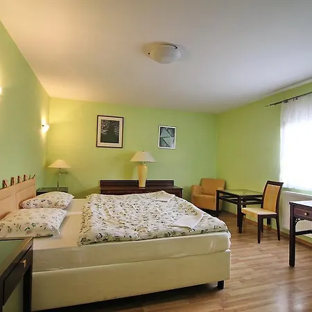 Bed & Breakfast Europa 3*